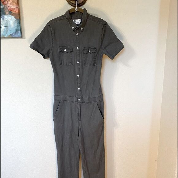 STANDARD ISSUE NYC Button Up Jumpsuit Unisex - Picture 2 of 7